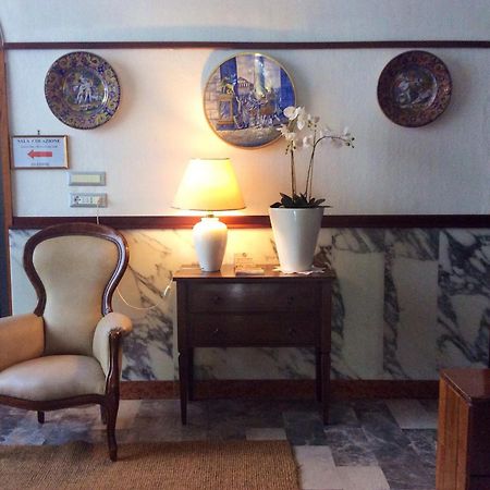 Hotel Giardino Follonica Buitenkant foto